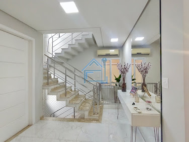 Casa sobrado com 3 suítes Cond. Golden Park em Sorocaba
