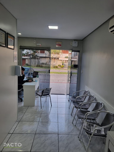 Apartamentos e sala no centro