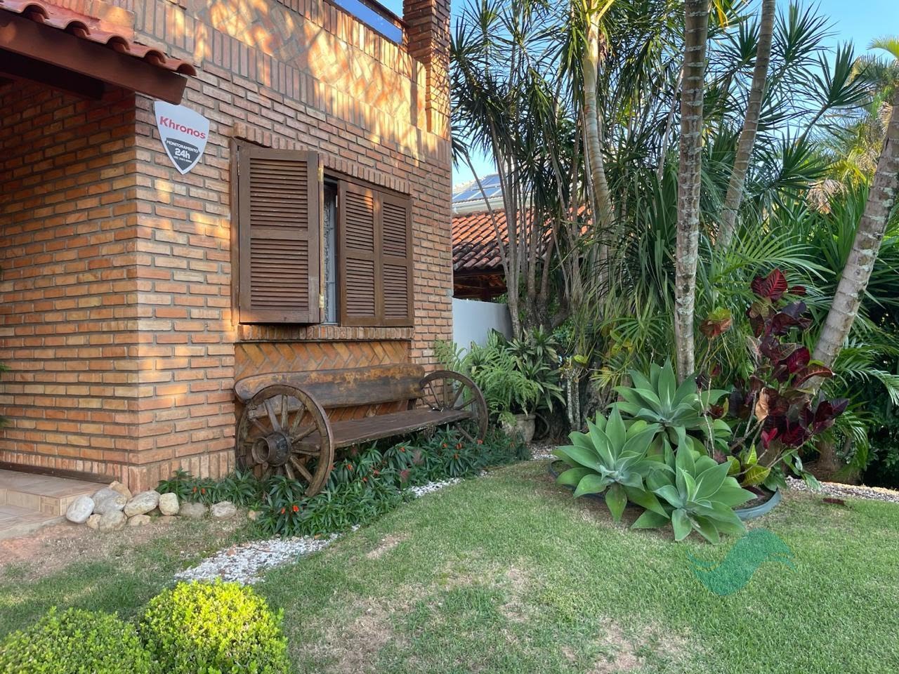 Casa à venda com 3 quartos, 3 suítes, 4 vagas e 200m² no Jurerê, Florianópolis (SC) — foto 18 de 20