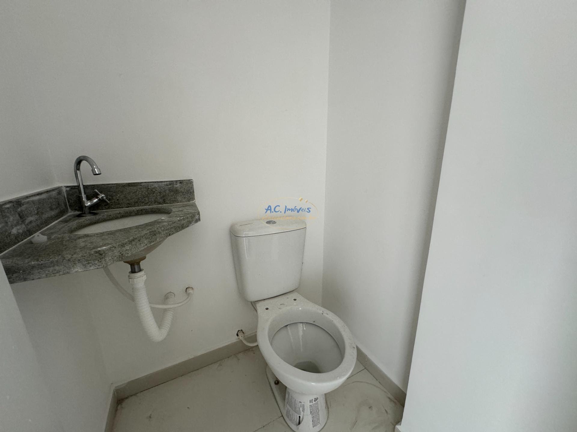 Apartamento à venda com 3 quartos, 3 suítes, 2 vagas e 109m² no Guilhermina, Praia Grande (SP) — foto 16 de 26