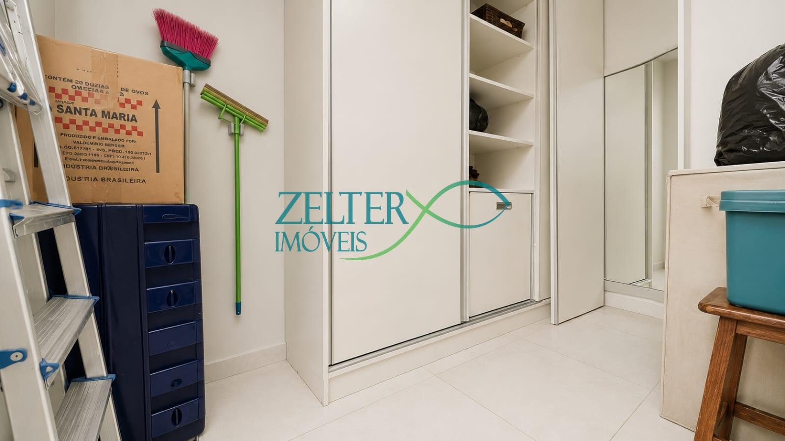 Apartamento à venda com 4 quartos, 1 suíte, 2 vagas e 145m² no Barra da Tijuca, Rio de Janeiro (RJ) — foto 16 de 30