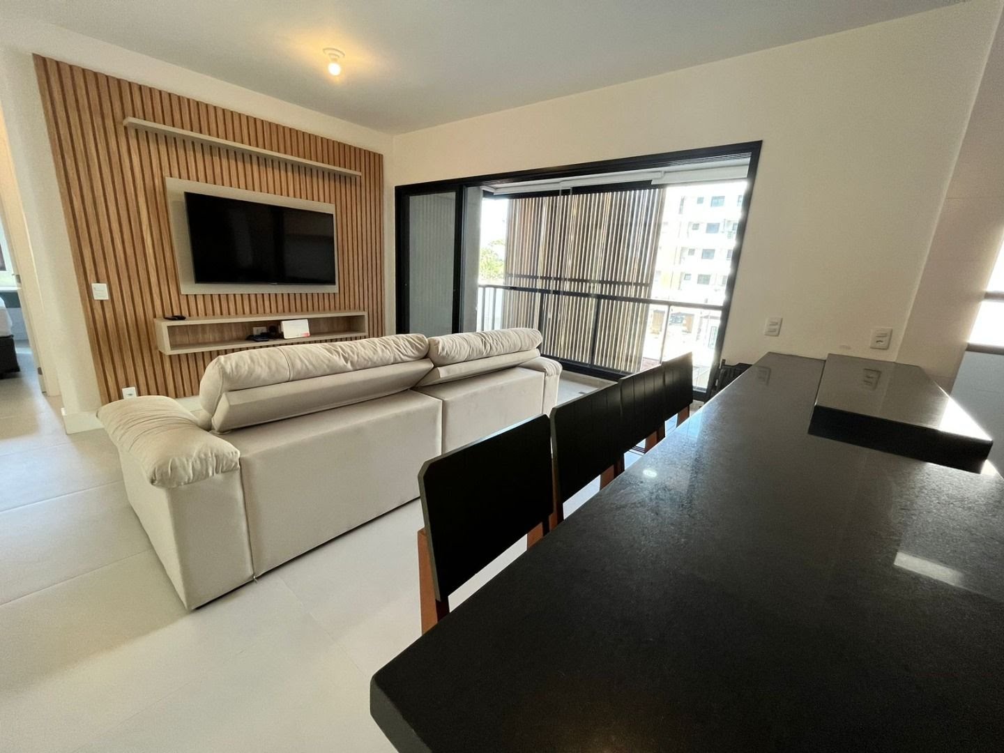Apartamento à venda com 2 quartos, 2 banheiros, 2 vagas e 84m² no Enseada, Ubatuba (SP) — foto 9 de 21