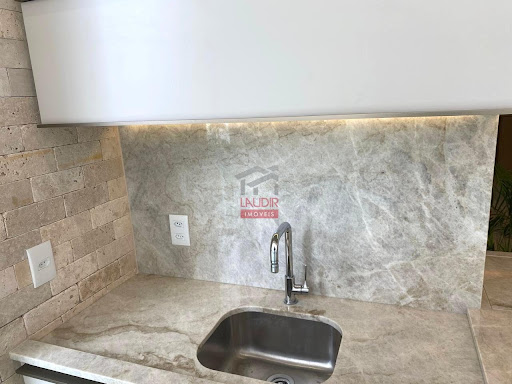 Venda: Caiobás Apartamento 3 Dorm. com 140m² em Laranjeiras, Serra