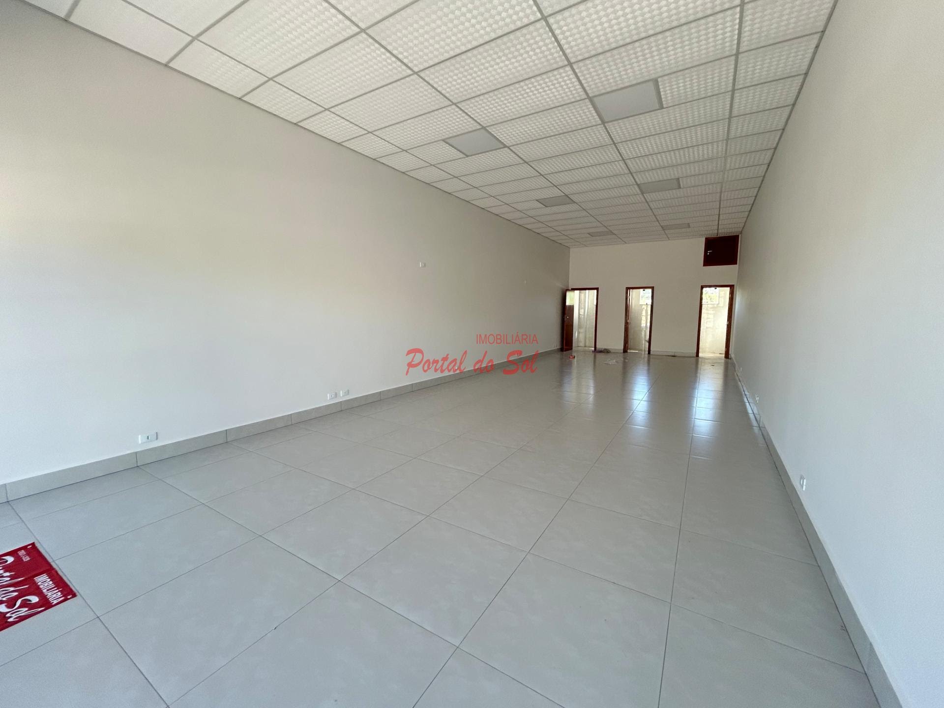 Comercial para alugar com 2 banheiros e 83m² no Jardim Tarumãs, Santo Antônio da Platina (PR) — foto 2 de 11