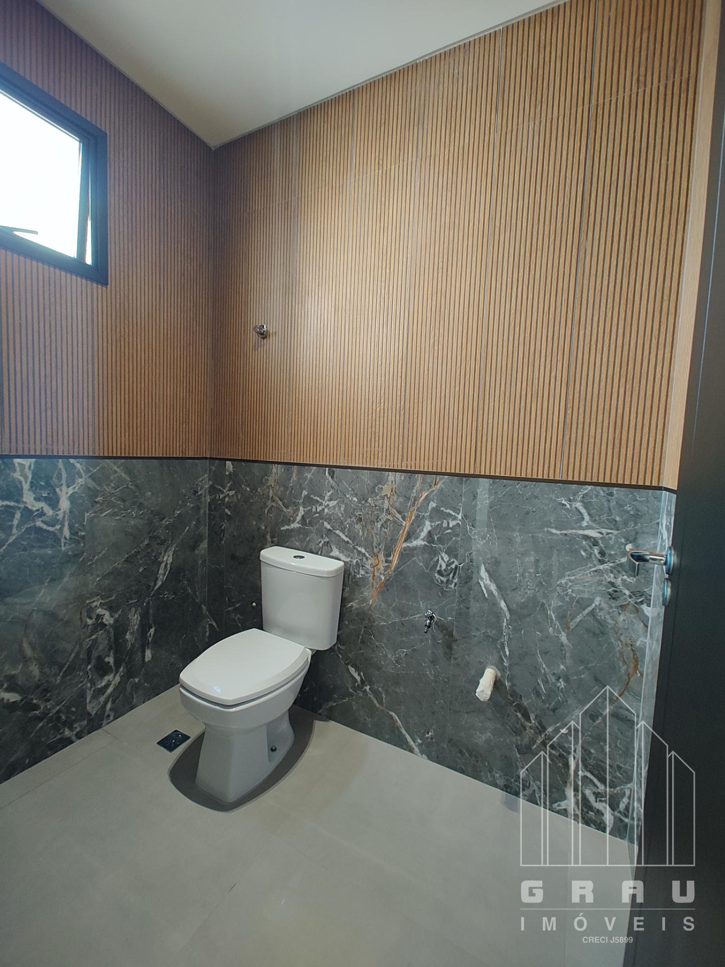 Casa Comercial em Vila Yolanda  -  Foz do Iguaçu
