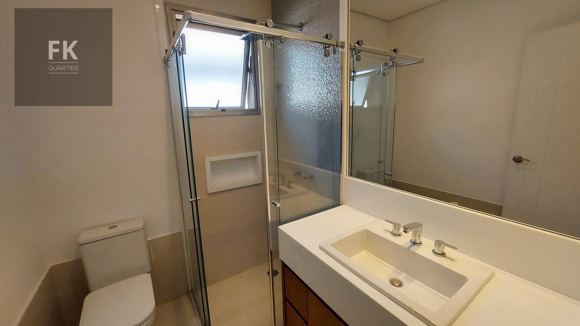Casa à venda com 4 quartos, 4 suítes, 5 vagas e 450m² no Tamboré, Barueri (SP) — foto 15 de 22