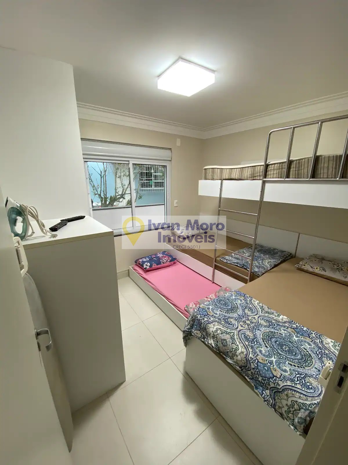 Casa para alugar com 4 quartos, 3 suítes, 3 vagas e 350m² no Daniela, Florianópolis (SC) — foto 14 de 30