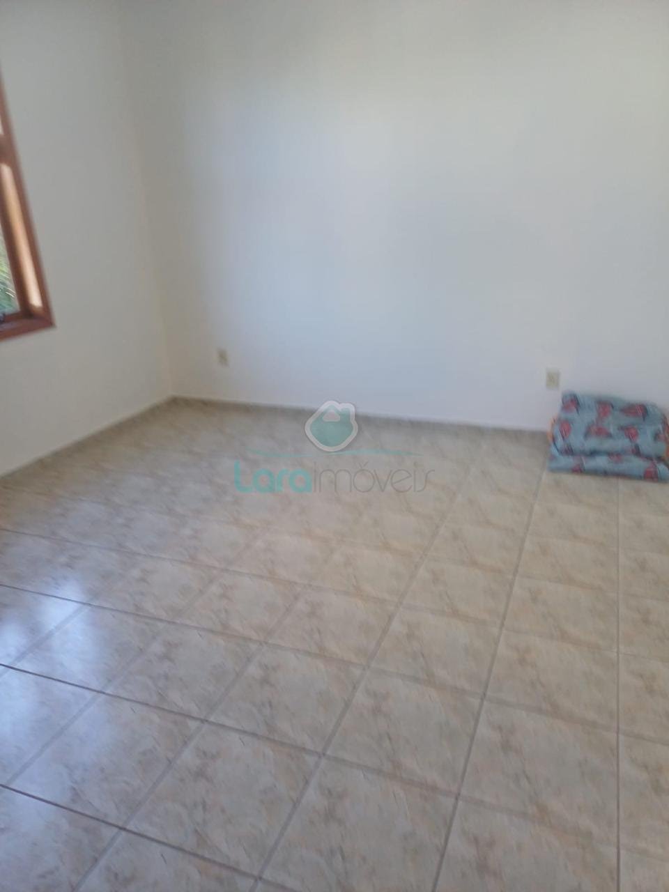Casa à venda com 5 quartos, 5 banheiros, 5 vagas e 350m² no Riviera Fluminense, Macaé (RJ) — foto 9 de 13