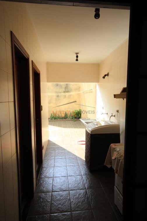 Casa à venda com 4 quartos, 3 suítes, 3 vagas e 416m² no Centro, São João da Boa Vista (SP) — foto 24 de 28