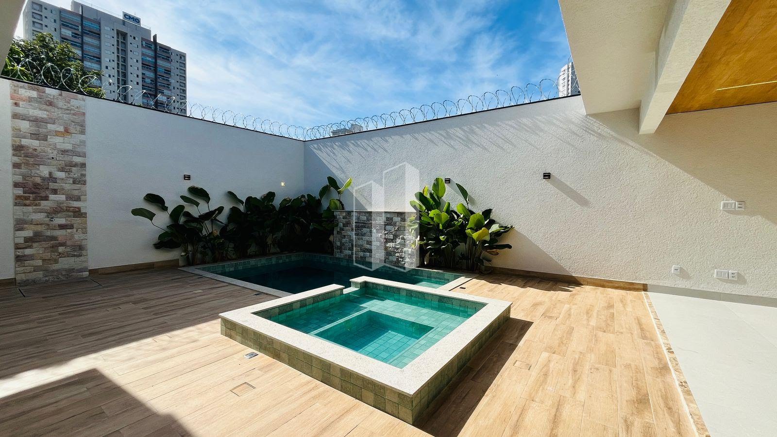Casa à venda com 4 quartos, 4 suítes, 2 vagas e 236m² no Jardim Atlatico, Goiânia (GO) — foto 16 de 23