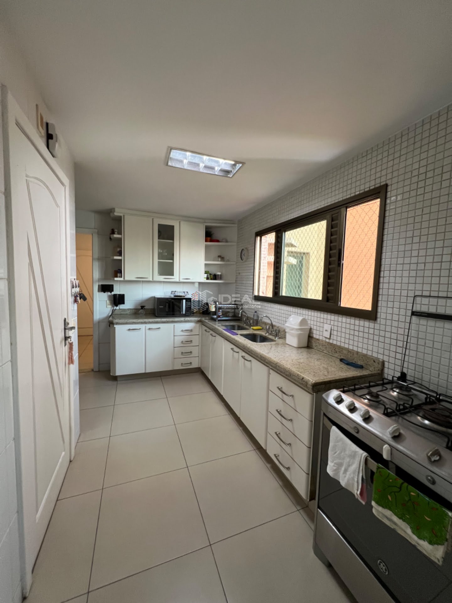 Apartamento à venda com 3 quartos, 3 suítes, 2 vagas e 199m² no Parque Tamandaré, Campos dos Goytacazes (RJ) — foto 15 de 30