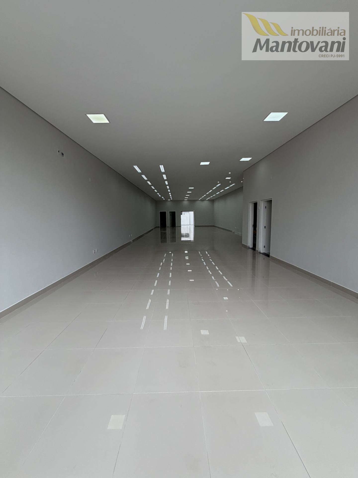 Comercial para alugar com 4 banheiros, 2 vagas e 250m² no Centro, Tatuí (SP) — foto 13 de 13