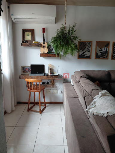 Sobrado à Venda no Desvio Rizzo, Caxias do Sul | 168m²