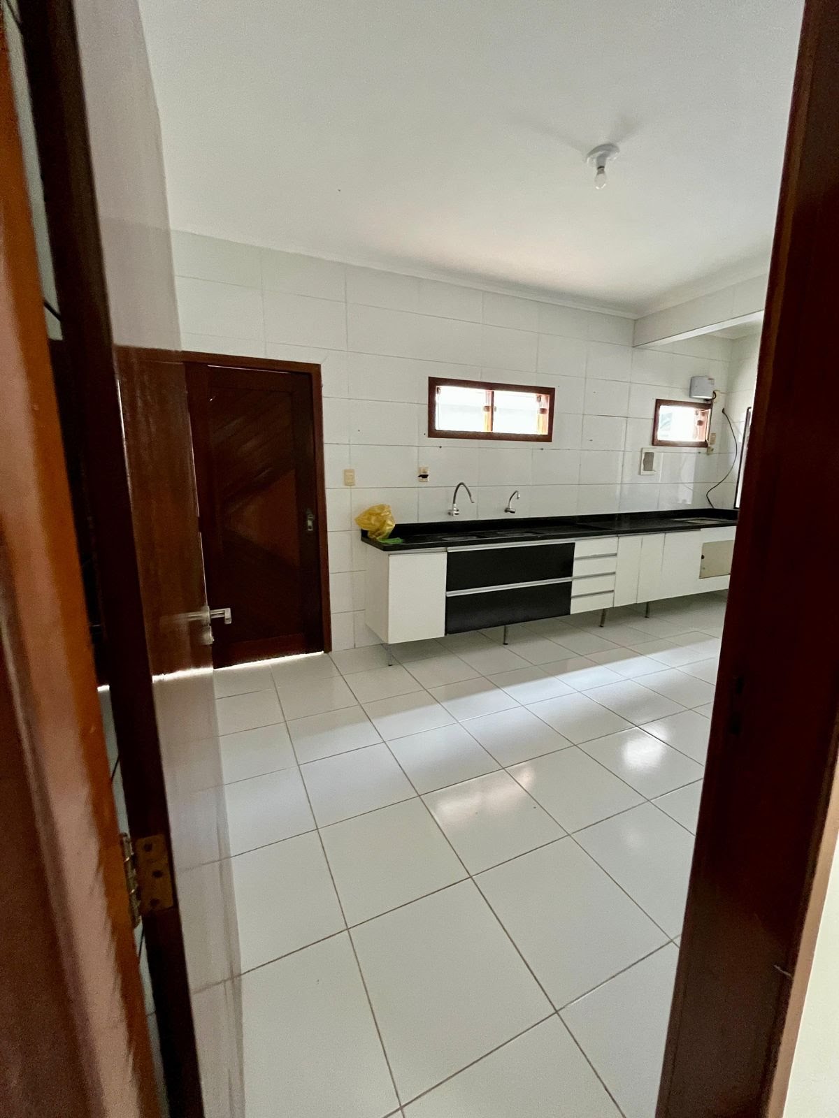 Casa à venda com 4 quartos, 2 suítes, 3 vagas e 300m² no Santa Mônica, Feira de Santana (BA) — foto 7 de 20