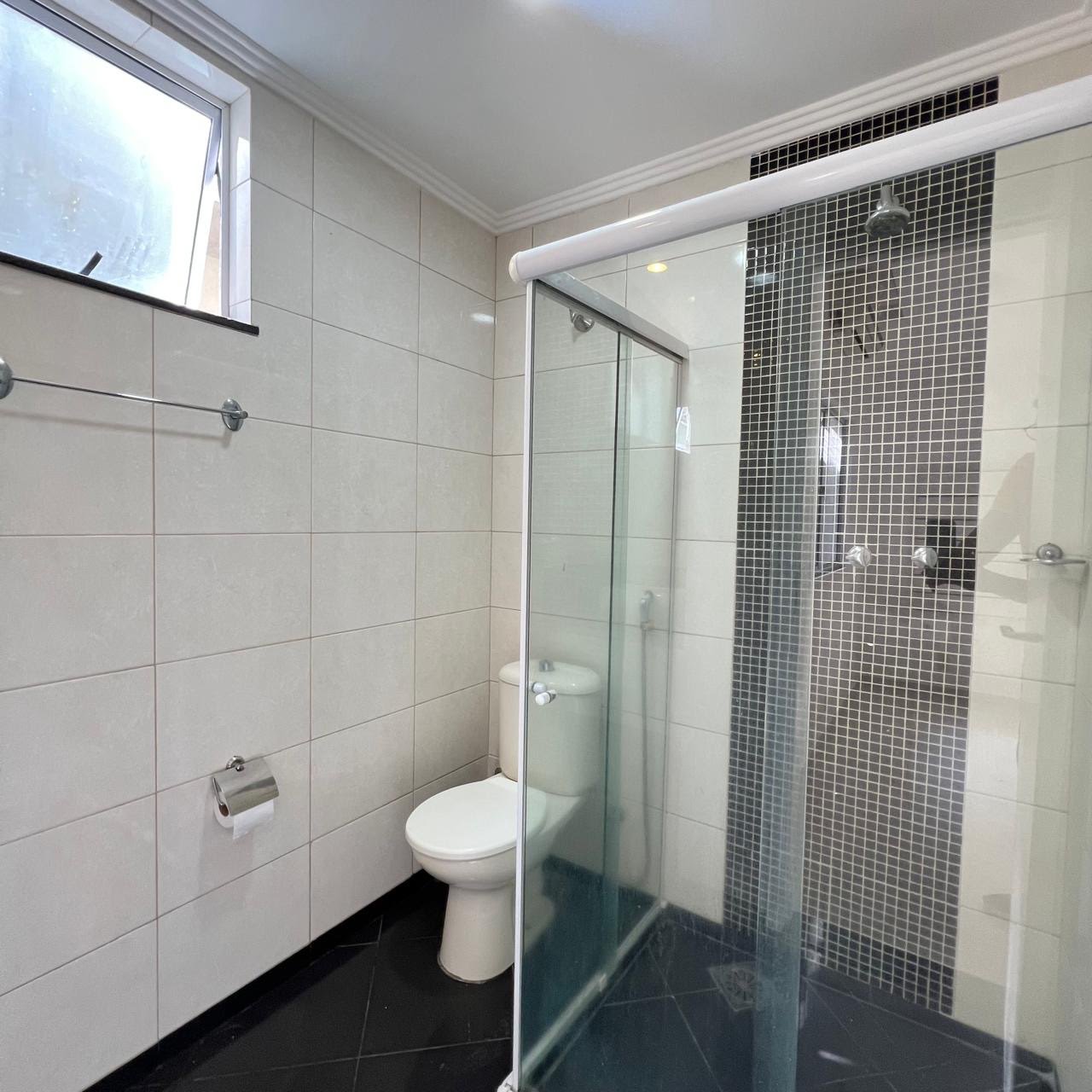 Casa para alugar com 3 quartos, 3 suítes, 1 vaga e 180m² no Vargem Grande, Rio de Janeiro (RJ) — foto 13 de 24