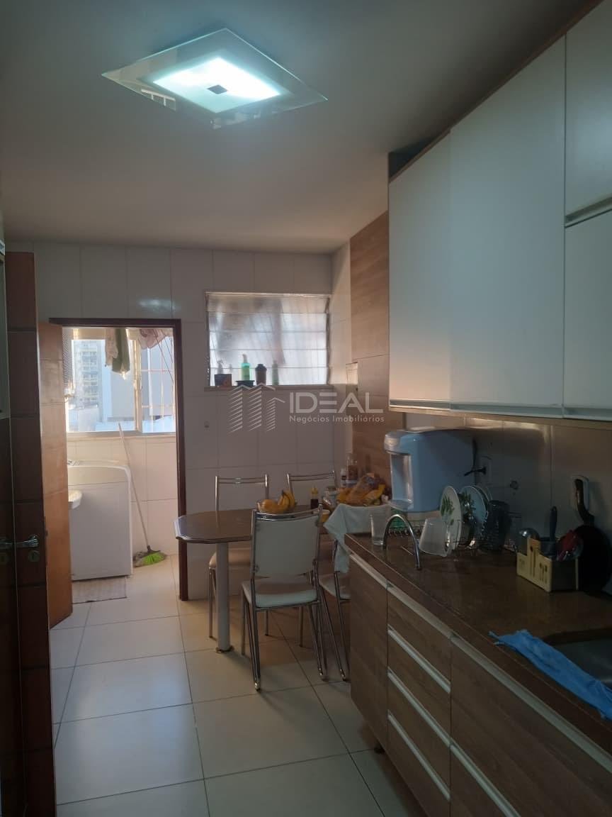 Apartamento à venda com 3 quartos, 1 suíte, 2 vagas e 130m² no Centro, Campos dos Goytacazes (RJ) — foto 10 de 16