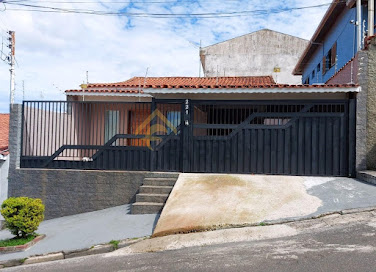 Casa Térrea em Jardim das Laranjeiras - Bragança Paulista, SP