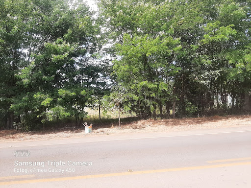 Vendo Excelentes Áreas, à Margens da DF-230,  nas proximidades da Cachoeira do Pipiripau e  próximo Antigo Frigorífico, Planaltina-DF. 