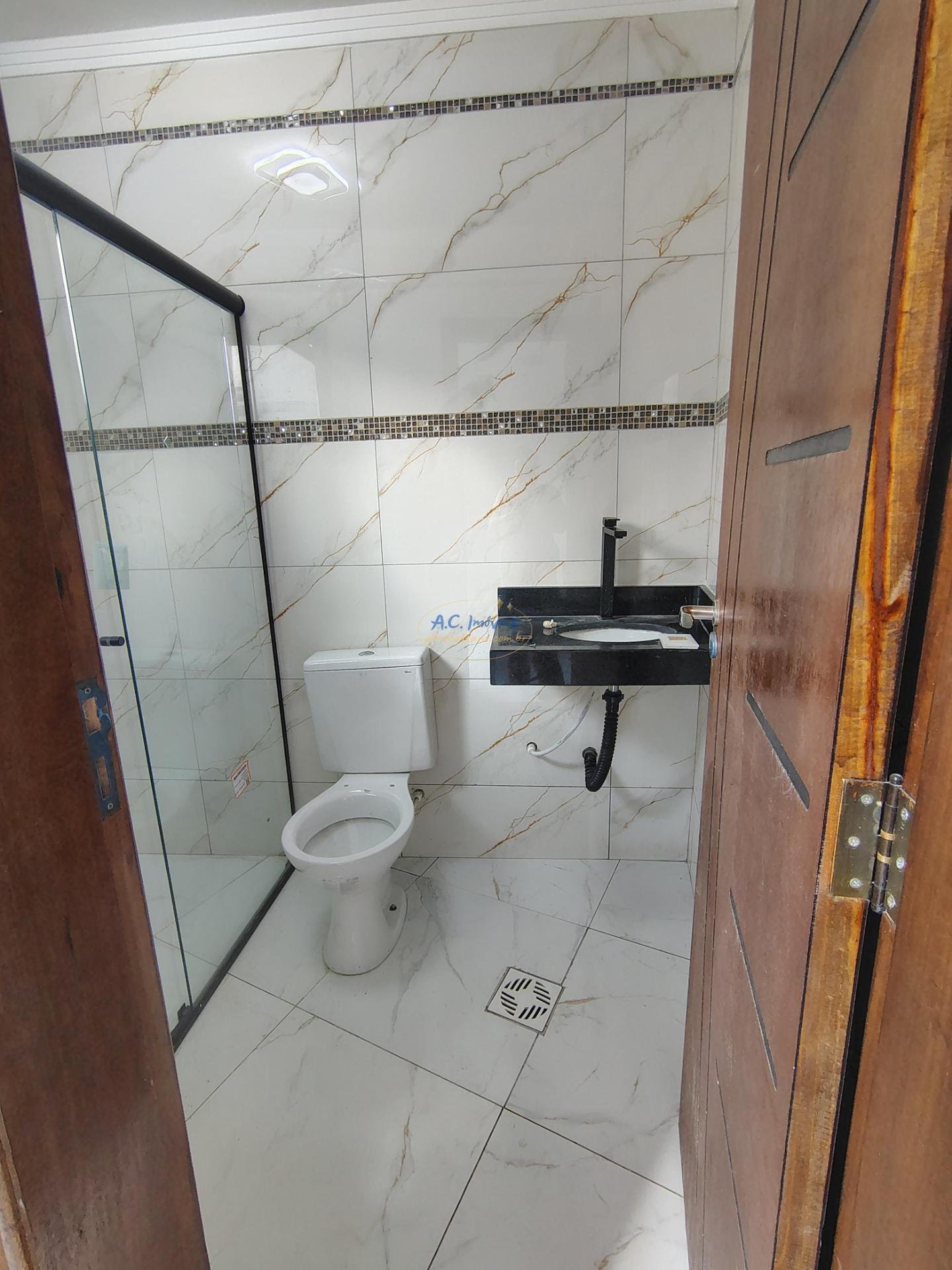 Casa à venda com 3 quartos, 2 suítes, 2 vagas e 157m² no Vila Caiçara, Praia Grande (SP) — foto 26 de 30