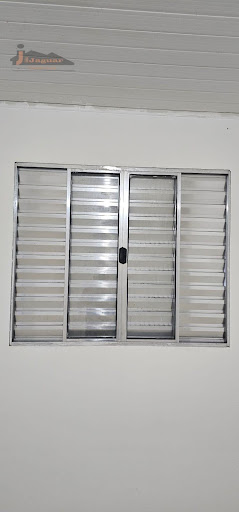 Casa em Jardim Uirapuru  -  Guarulhos