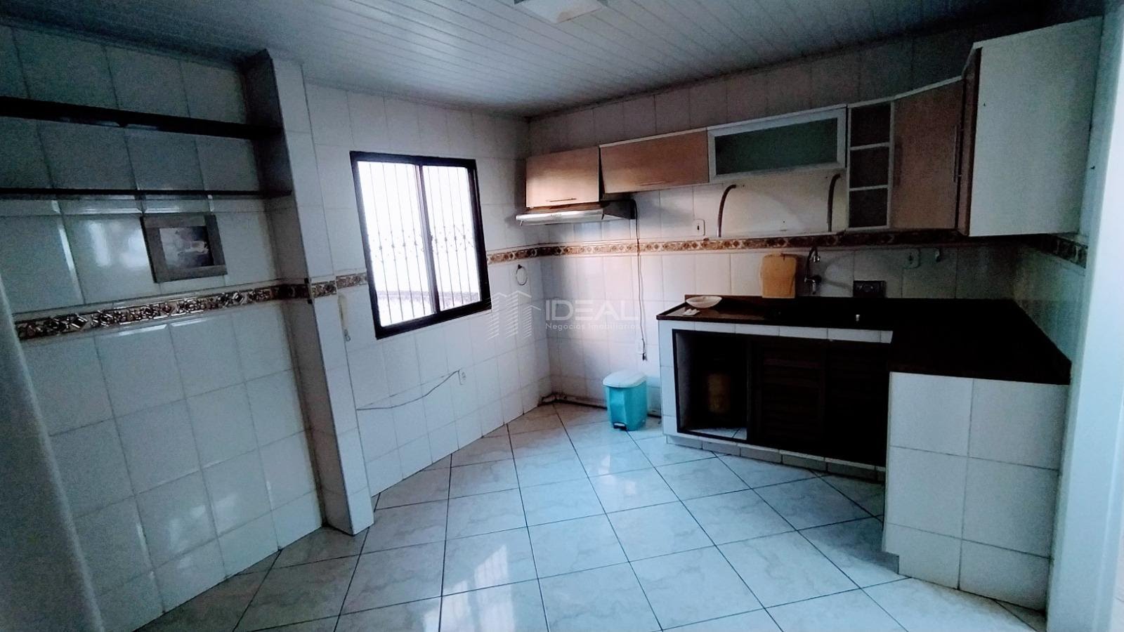 Casa à venda com 4 quartos, 2 suítes, 3 vagas e 198m² no Centro, Campos dos Goytacazes (RJ) — foto 22 de 29