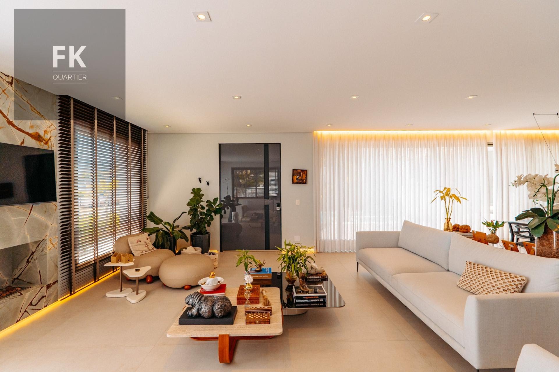 Casa à venda com 4 quartos, 4 suítes, 5 vagas e 762m² no Alphaville, Santana de Parnaíba (SP) — foto 10 de 30