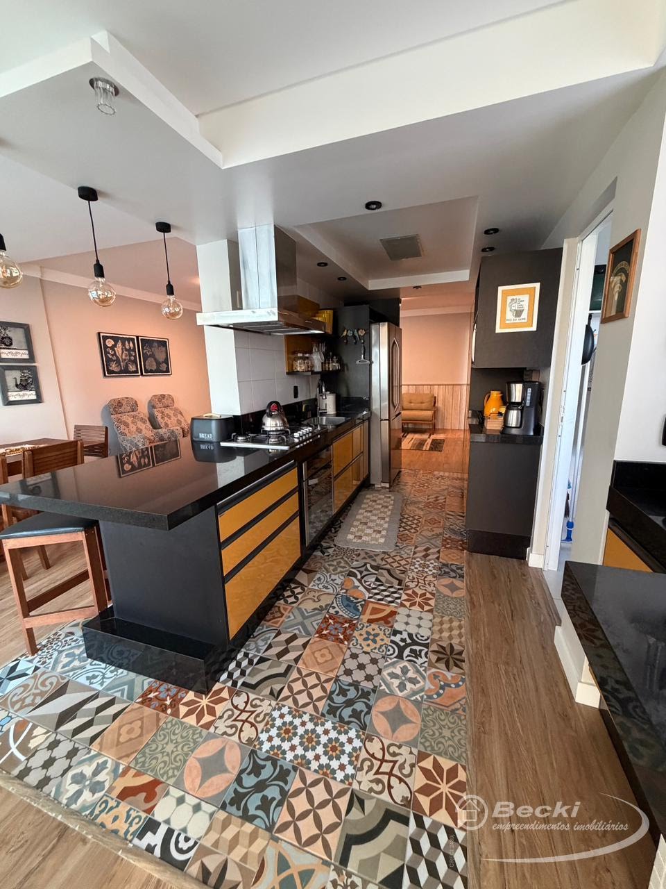 Apartamento à venda com 3 quartos, 1 suíte, 2 vagas e 104m² no Barra Norte, Balneário Camboriú (SC) — foto 28 de 30