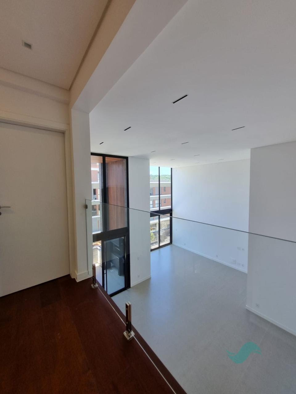 Cobertura à venda com 3 quartos, 3 suítes, 3 vagas e 200m² no Jurerê, Florianópolis (SC) — foto 16 de 17