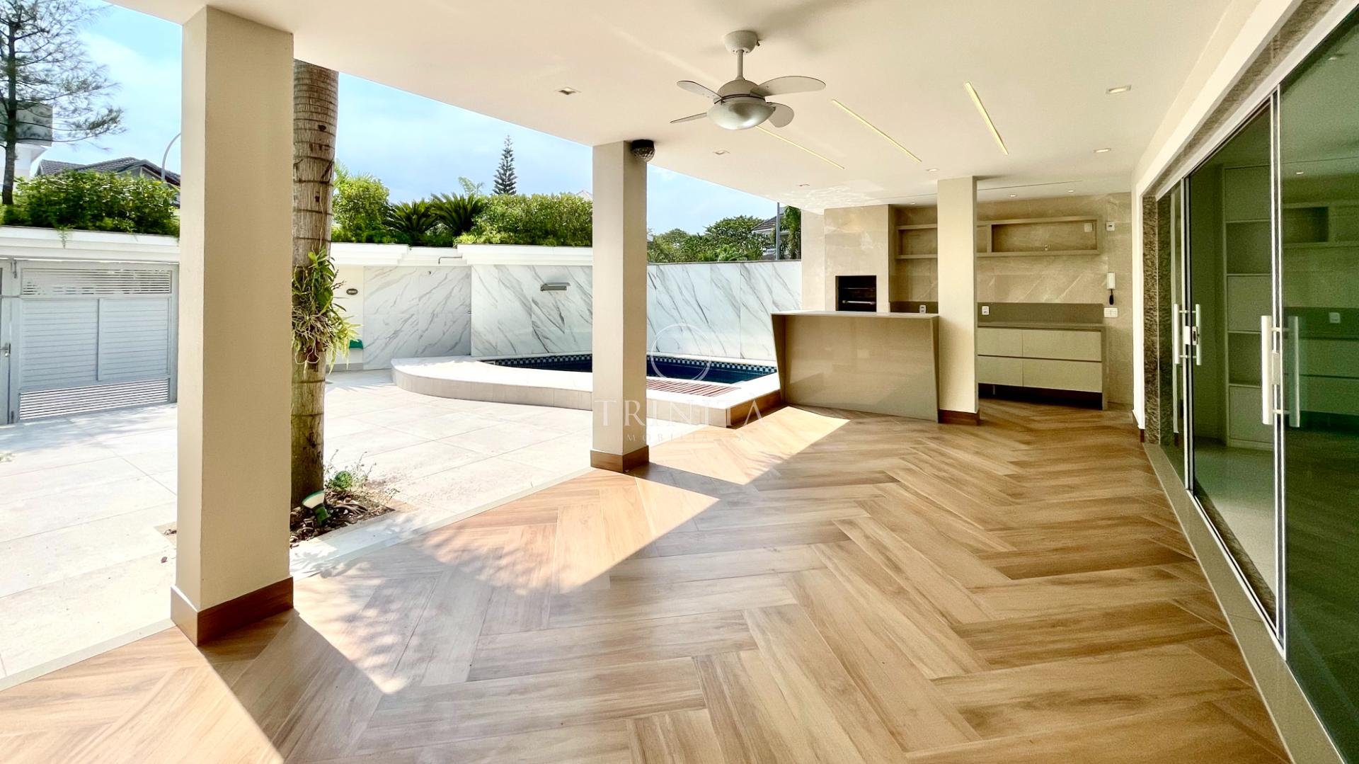 Área Gourmet - Riviera Del Sol - Trinità