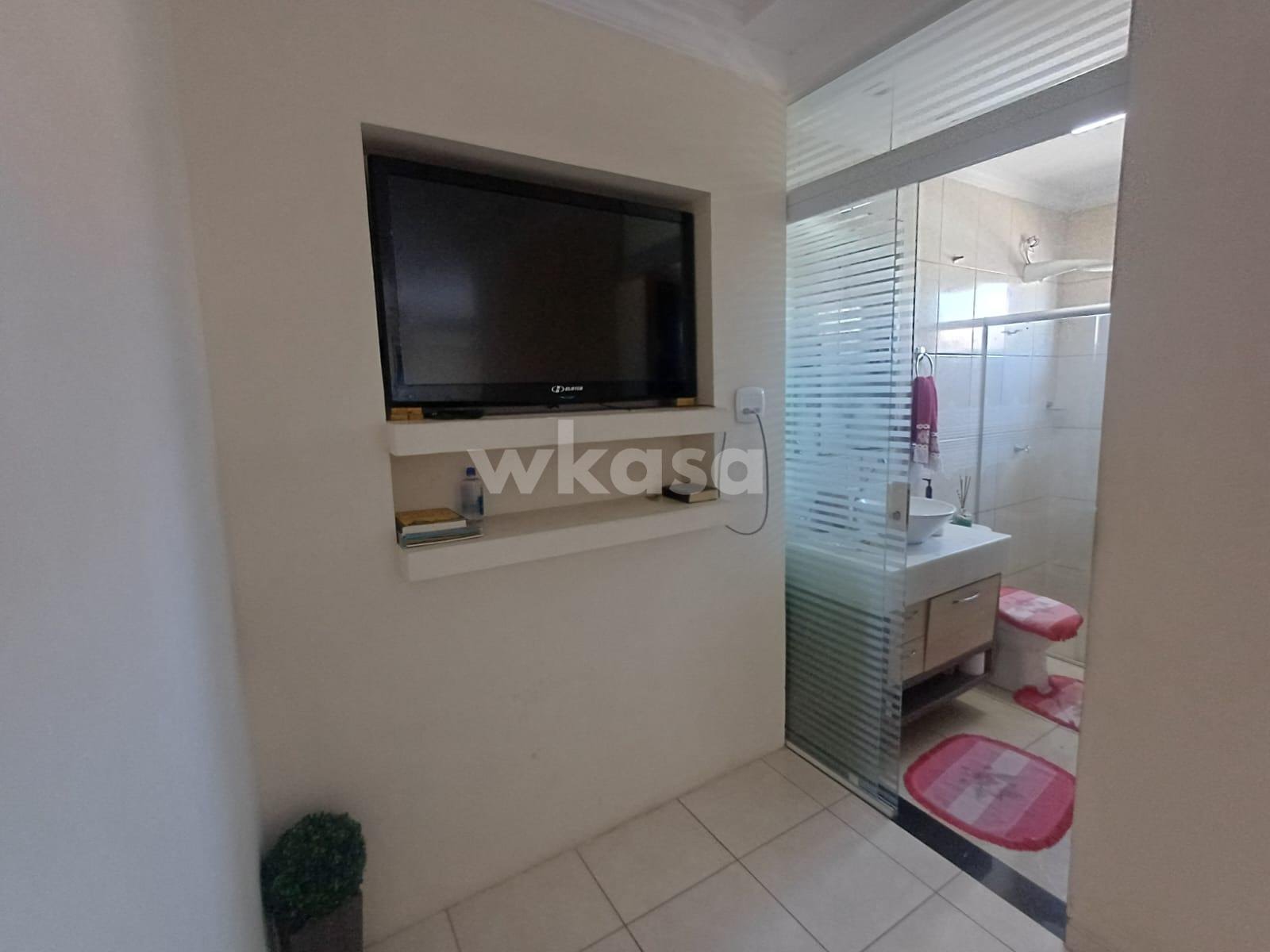 Casa à venda com 4 quartos, 2 suítes, 3 vagas e 250m² no Morada de Laranjeiras, Serra (ES) — foto 15 de 30