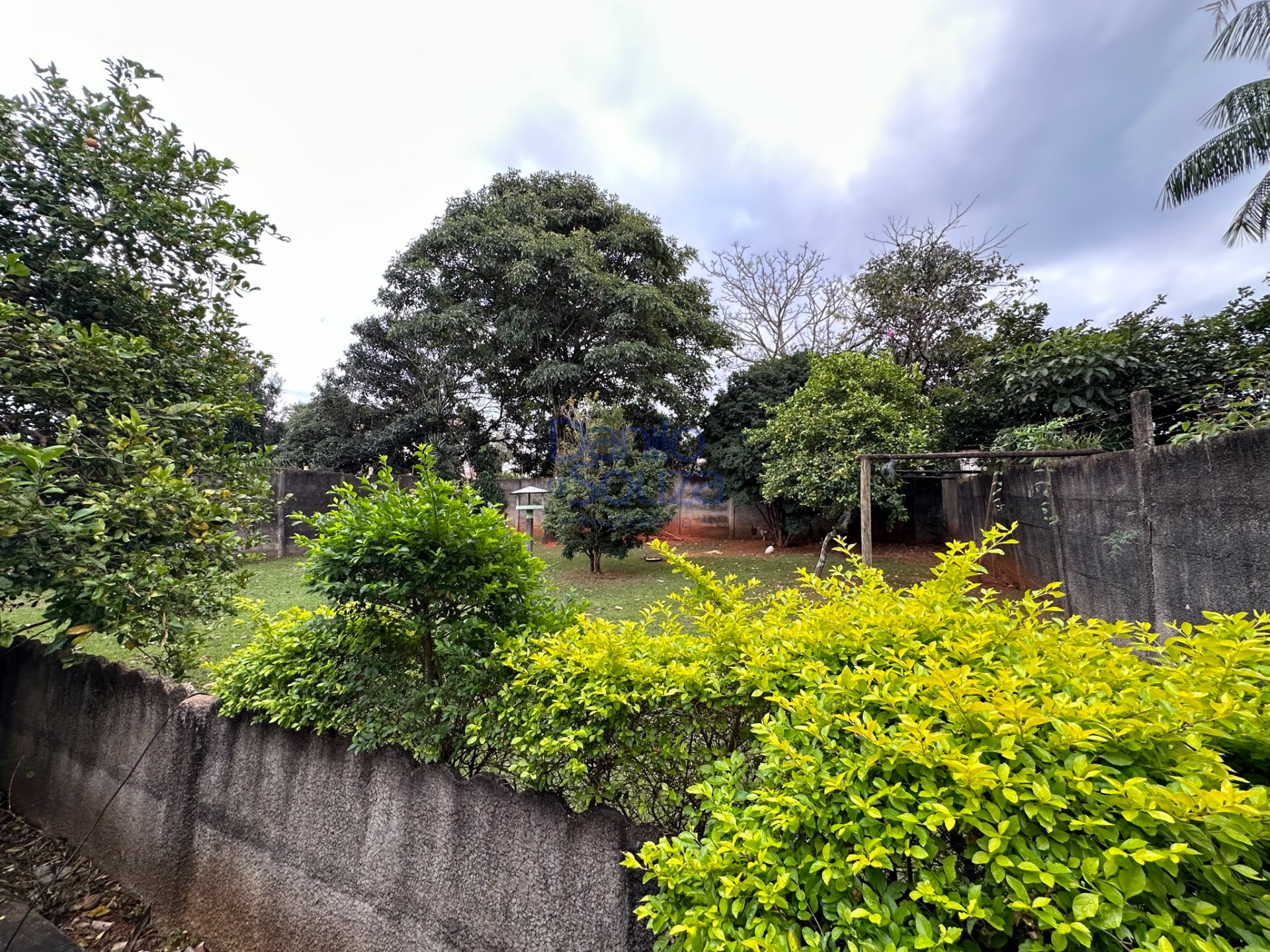 Casa à venda com 3 quartos, 1 suíte, 4 vagas e 744m² no Vila Santa Terezinha, Araxá (MG) — foto 19 de 22