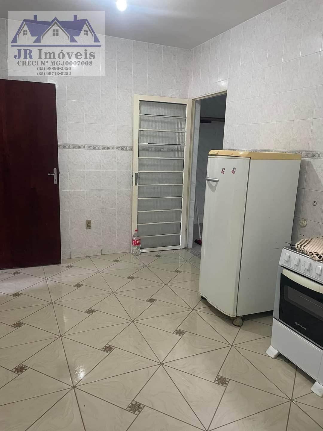 Apartamento à venda com 2 quartos, 1 banheiro e 1 vaga no Medicina, Itajubá (MG) — foto 2 de 8