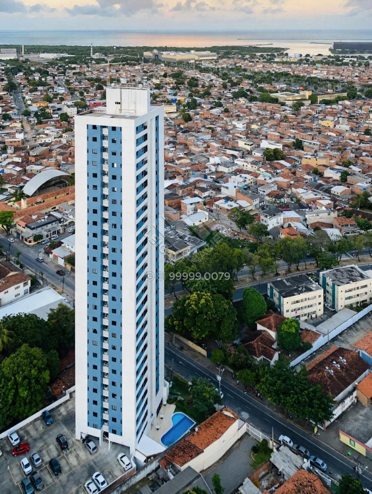Compre Apartamento à venda na Encruzilhada com 3 quartos, 1 suíte, 64m² e lazer com piscina aquecida. Agende sua visita com Leicam Maciel!