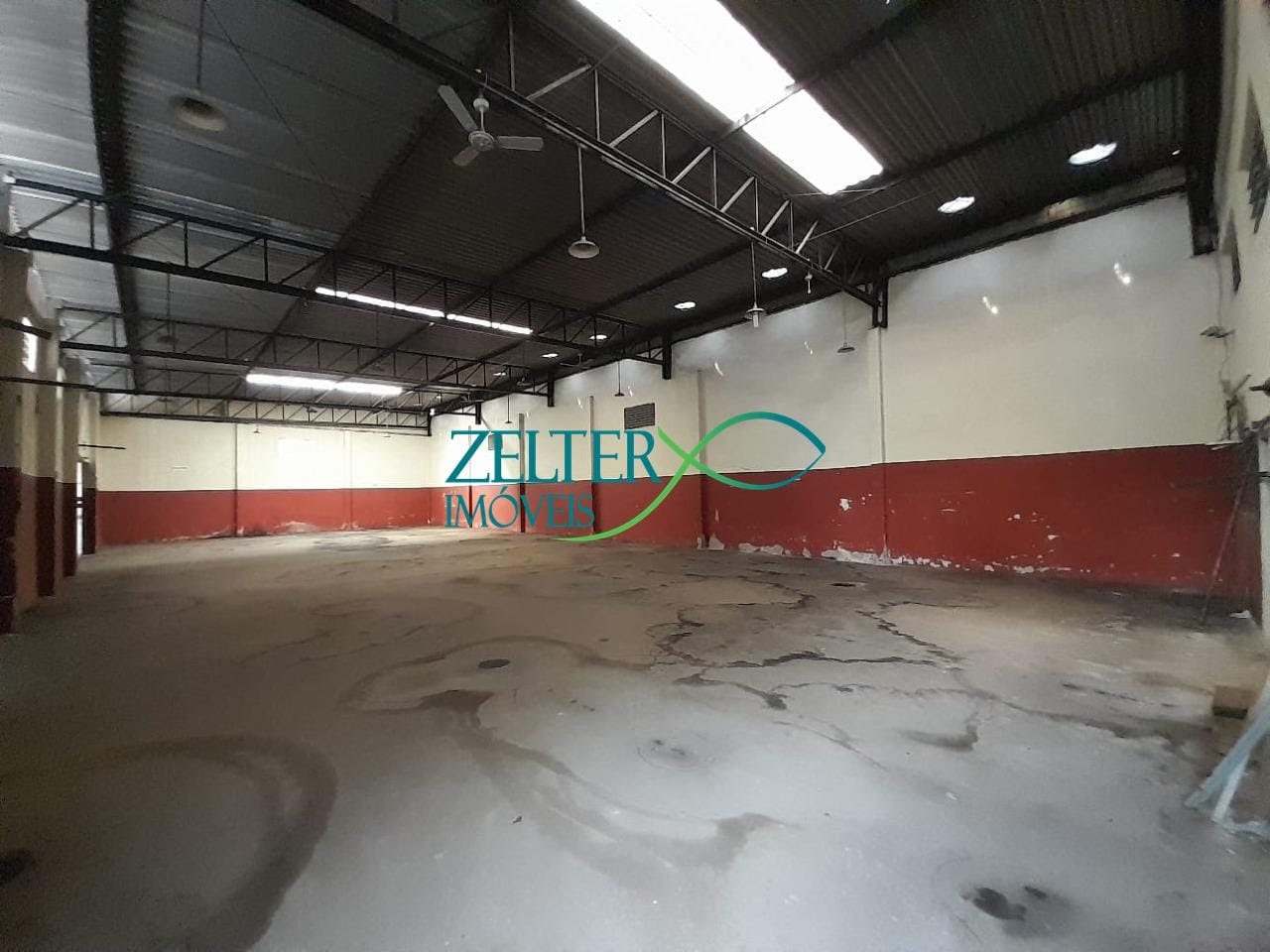 Comercial para alugar com 1186m² no Penha Circular, Rio de Janeiro — foto principal
