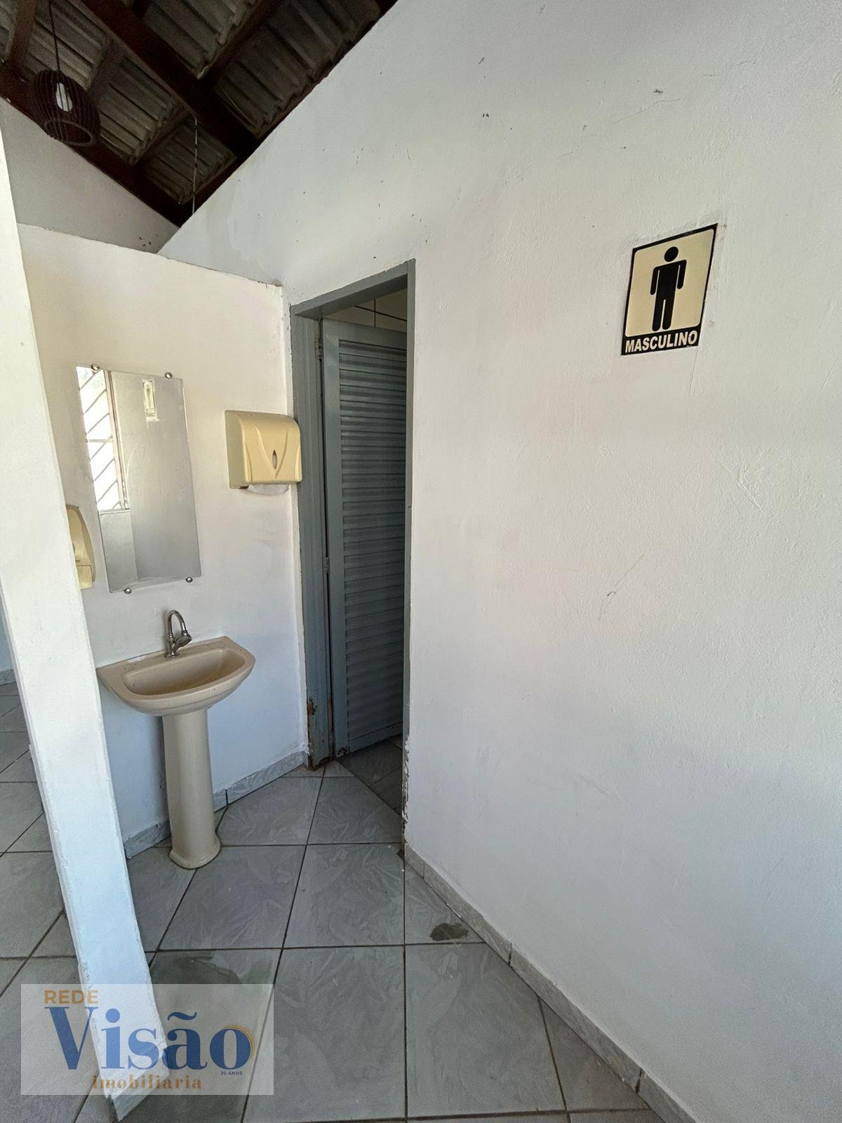 Comercial para alugar com 3 banheiros no Vila Mariana, Paracatu (MG) — foto 7 de 21