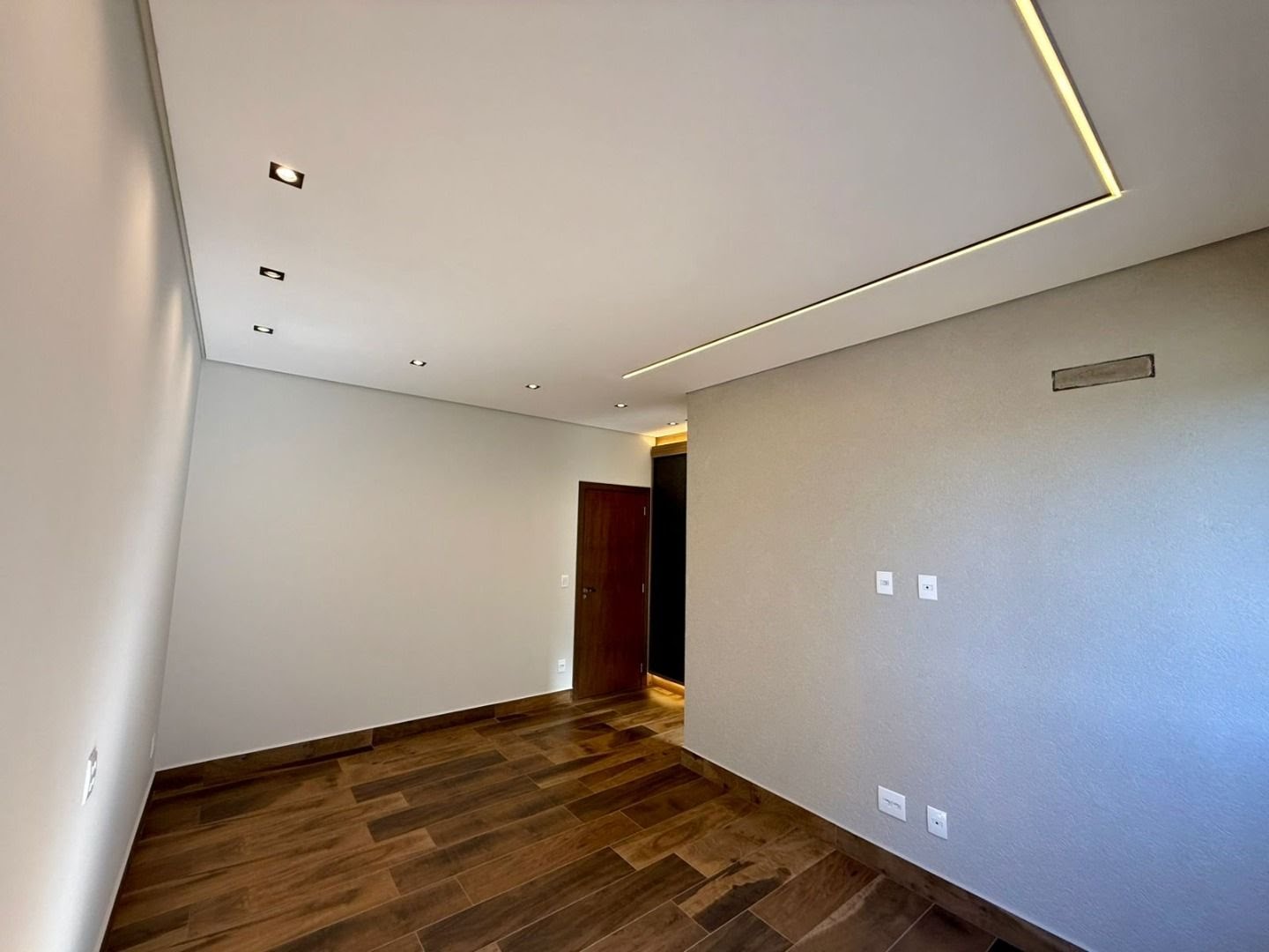 Casa à venda com 4 quartos, 4 suítes, 6 vagas e 421m² no Alphaville, Ribeirão Preto (SP) — foto 20 de 30