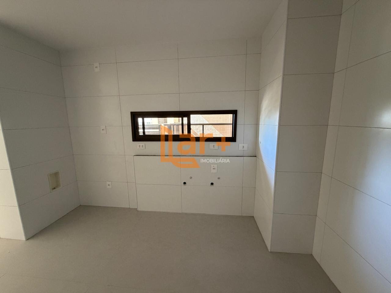 Apartamento à venda com 3 quartos, 3 suítes, 3 vagas e 200m² no Jardins, Aracaju (SE) — foto 5 de 14