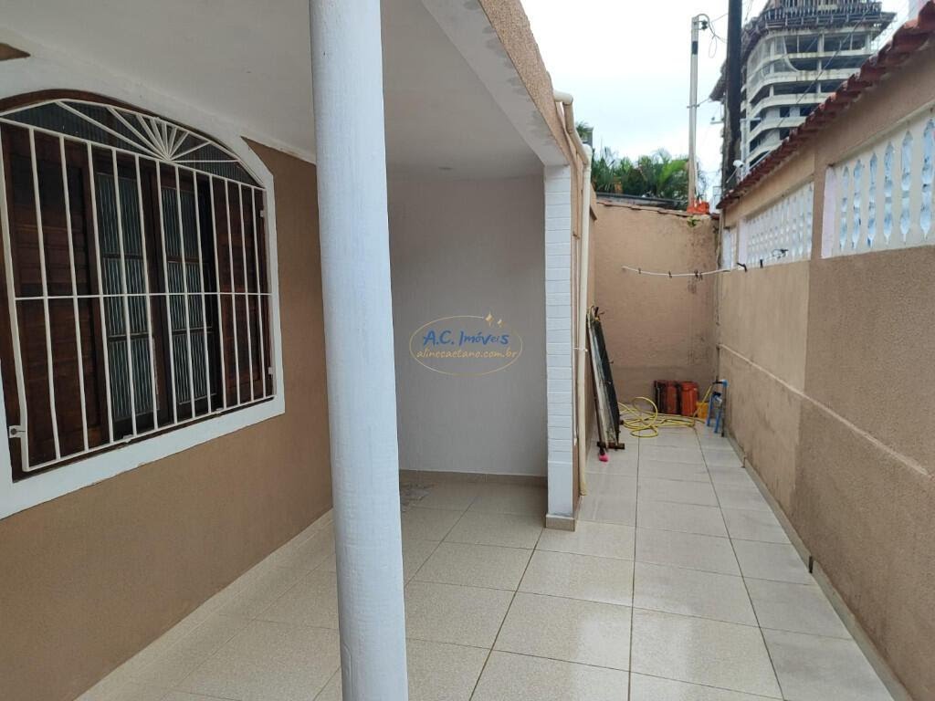 Casa à venda com 2 quartos, 2 suítes, 2 vagas e 118m² no Aviação, Praia Grande (SP) — foto 5 de 26