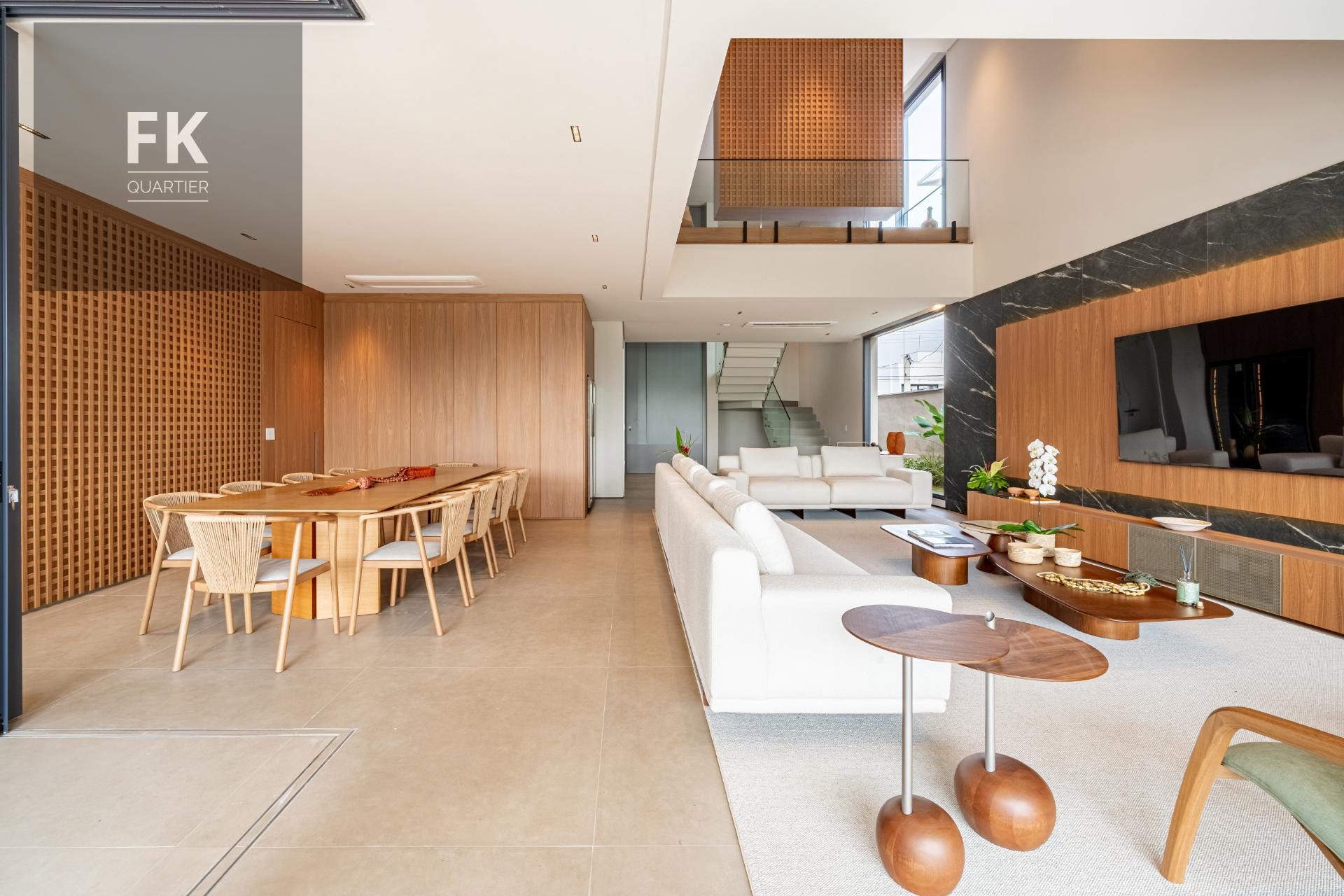 Casa à venda com 4 quartos, 4 suítes, 3 vagas e 535m² no Alphaville Residencial Dois, Barueri (SP) — foto 4 de 30