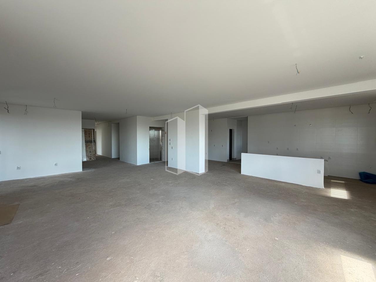 Apartamento à venda com 4 quartos, 4 suítes, 4 vagas e 274m² no Setor Oeste, Goiânia (GO) — foto 10 de 23