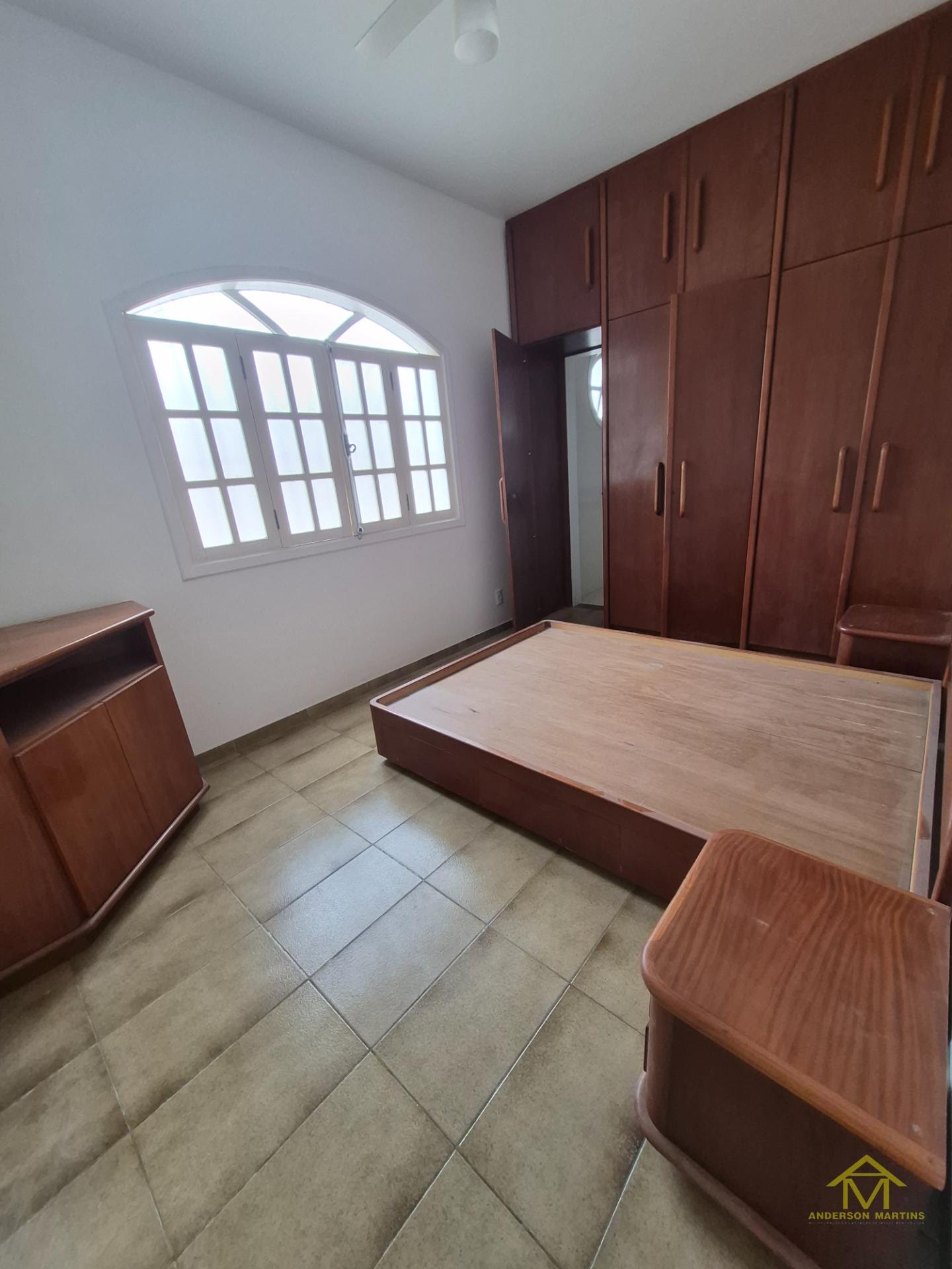 Casa, 6 quartos, 200 m² - Foto 8