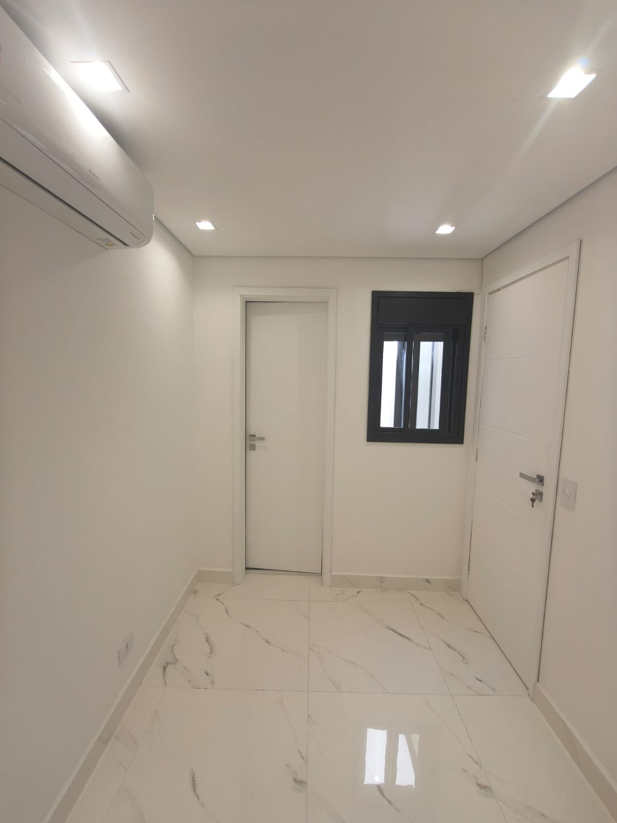 Apartamento à venda com 3 quartos, 3 suítes, 3 vagas e 180m² no Parque São Domingos, São Paulo (SP) — foto 28 de 30