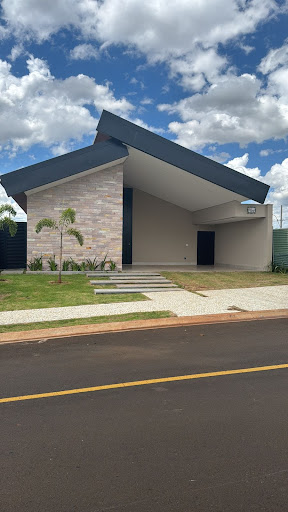 Casa de Condomínio em Gávea  -  Uberlândia