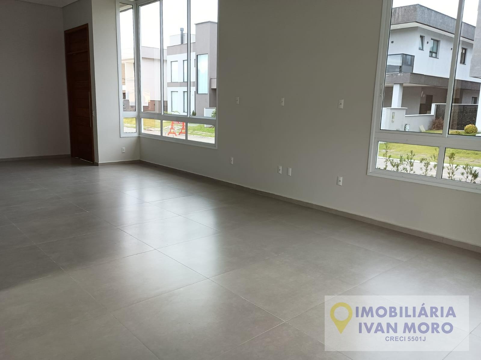Casa à venda com 3 quartos, 1 suíte, 4 vagas e 236m² no São João do Rio Vermelho, Florianópolis (SC) — foto 3 de 22
