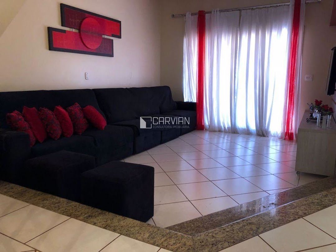 Casa à venda com 4 quartos, 1 suíte, 4 vagas e 335m² no Jardim Califórnia, Ribeirão Preto (SP) — foto 8 de 24