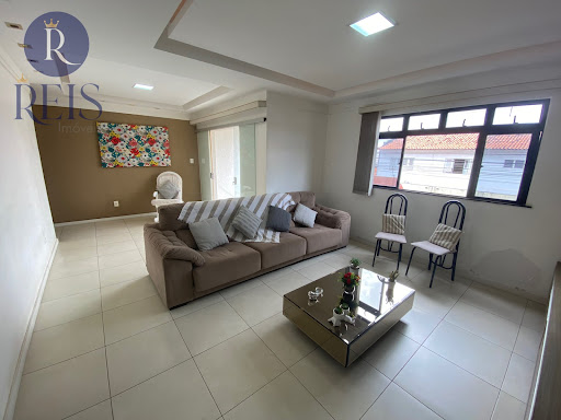 Sala em 2 Amplos Ambientes