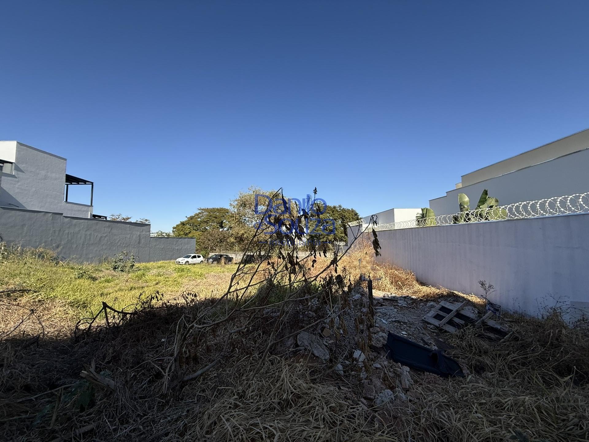 Terreno à venda com 452m² de terreno no Solaris, Araxá (MG) — foto 2 de 2