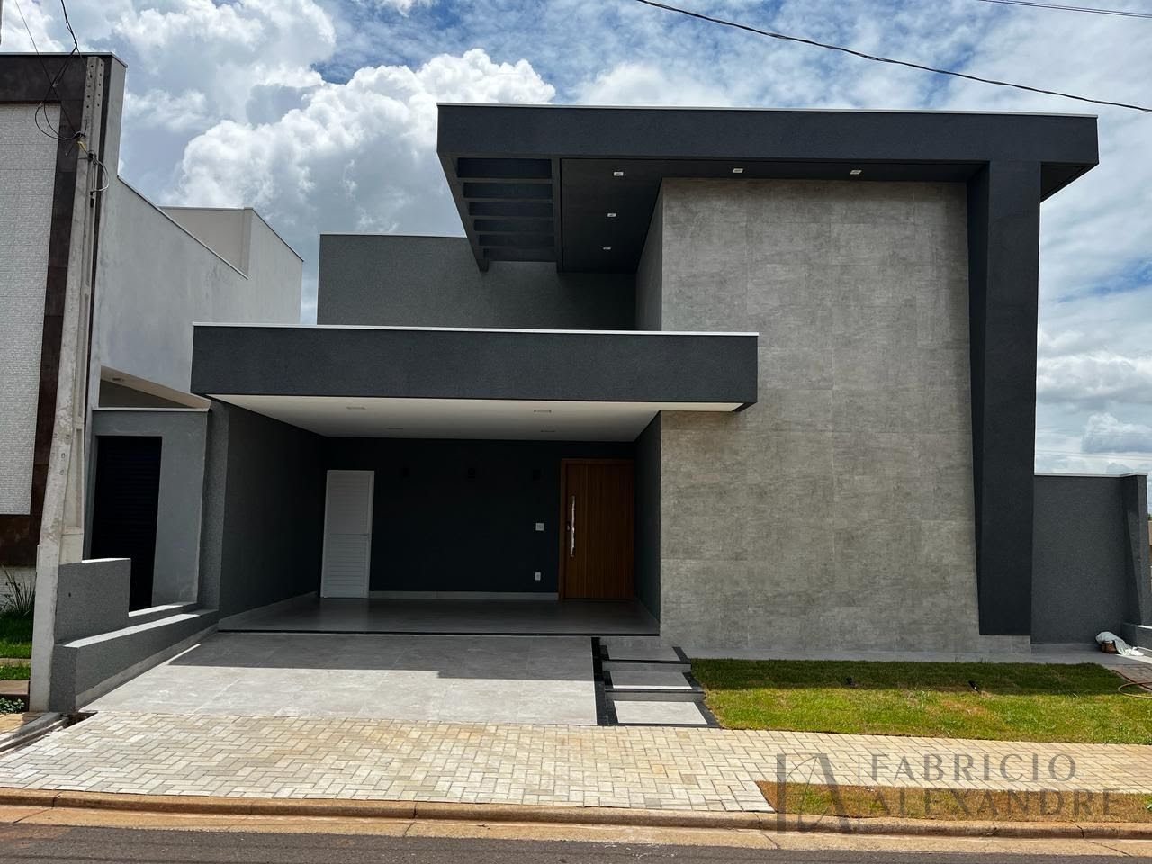 Casa à venda com 3 quartos, 3 suítes, 4 vagas e 160m² no Village Mirassol IV, Mirassol (SP) — foto 2 de 21