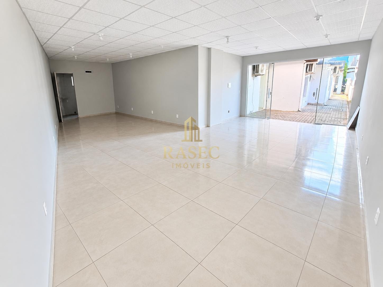 Sala comercial