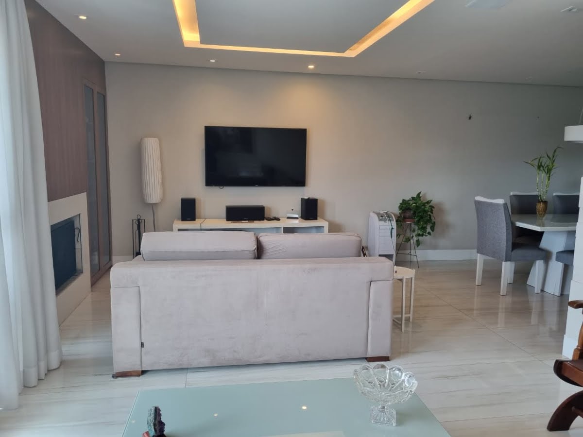 Apartamento à venda com 4 quartos, 4 suítes, 4 vagas e 178m² no Moema, São Paulo (SP) — foto 9 de 30